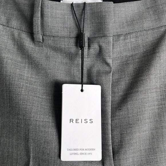 Reiss Gray Tailored Trousers for a Polished Look - Picture 7 of 14